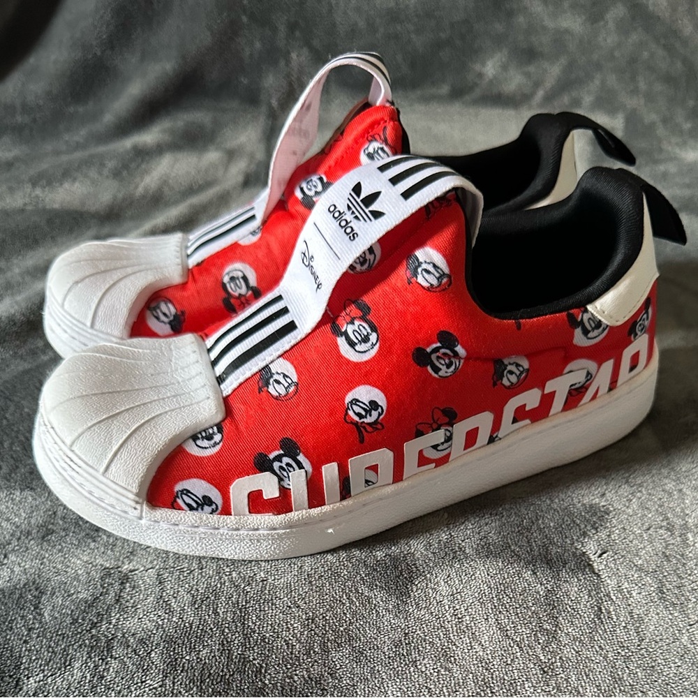 Kids Adidas sneakers